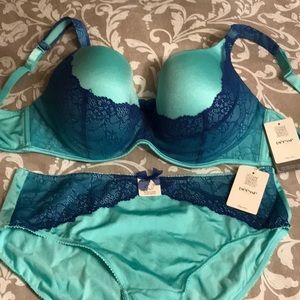 BNWT DEESSE OMBRÉ AQUA Bra & Panties …beautiful!